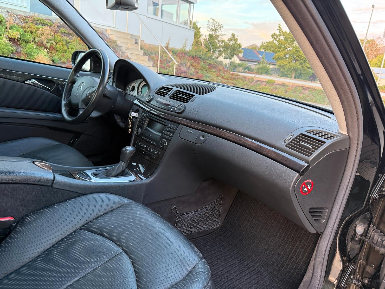 Mercedes-Benz E-Klasse E 500 Avantgarde,2.Hand,Unfallfrei,V8