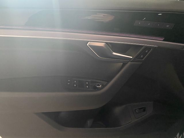 Touareg R-Line 3.0 V6 TDI tiptronic 4Motion AHK+