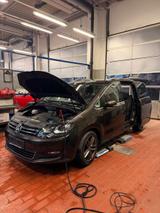 Volkswagen Sharan Cup 2.0 TDI 4Motion 6-Gang*7Sitz*AHK* - Volkswagen Sharan Cup mit Diesel-Antrieb