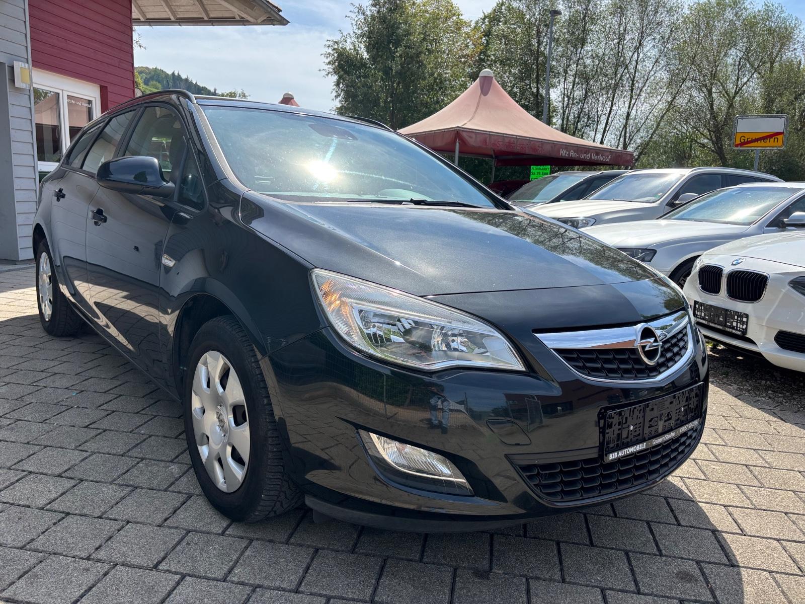 Opel Astra J Sports Tourer Selection