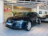 Audi A4 Lim. Ambiente Xenon 1-Hand - gebrauchte Audi A4 aus dem Jahr 2011