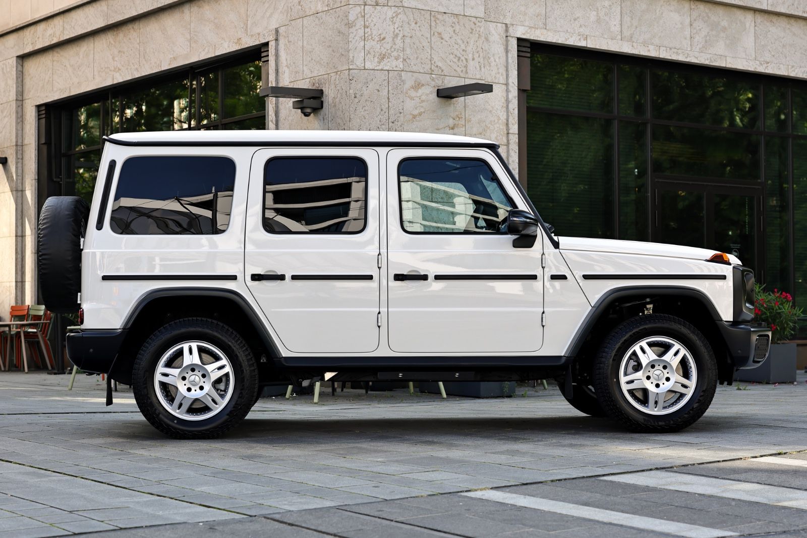 Mercedes-Benz G 450 d Professional | STRONGER THAN THE 1980s imagem 3