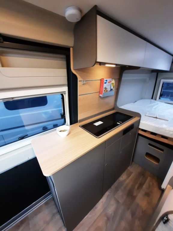 Fahrzeugabbildung LMC Innovan 600 Verfüg./Sparen Sie 15.981,- €