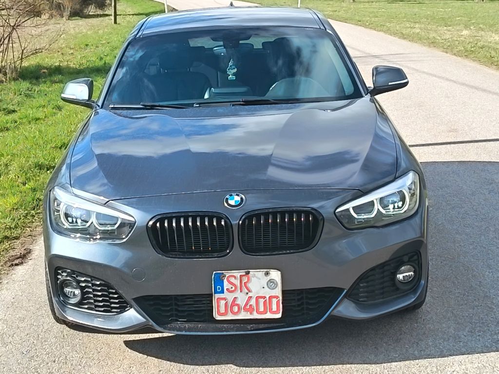 Image of BMW 118