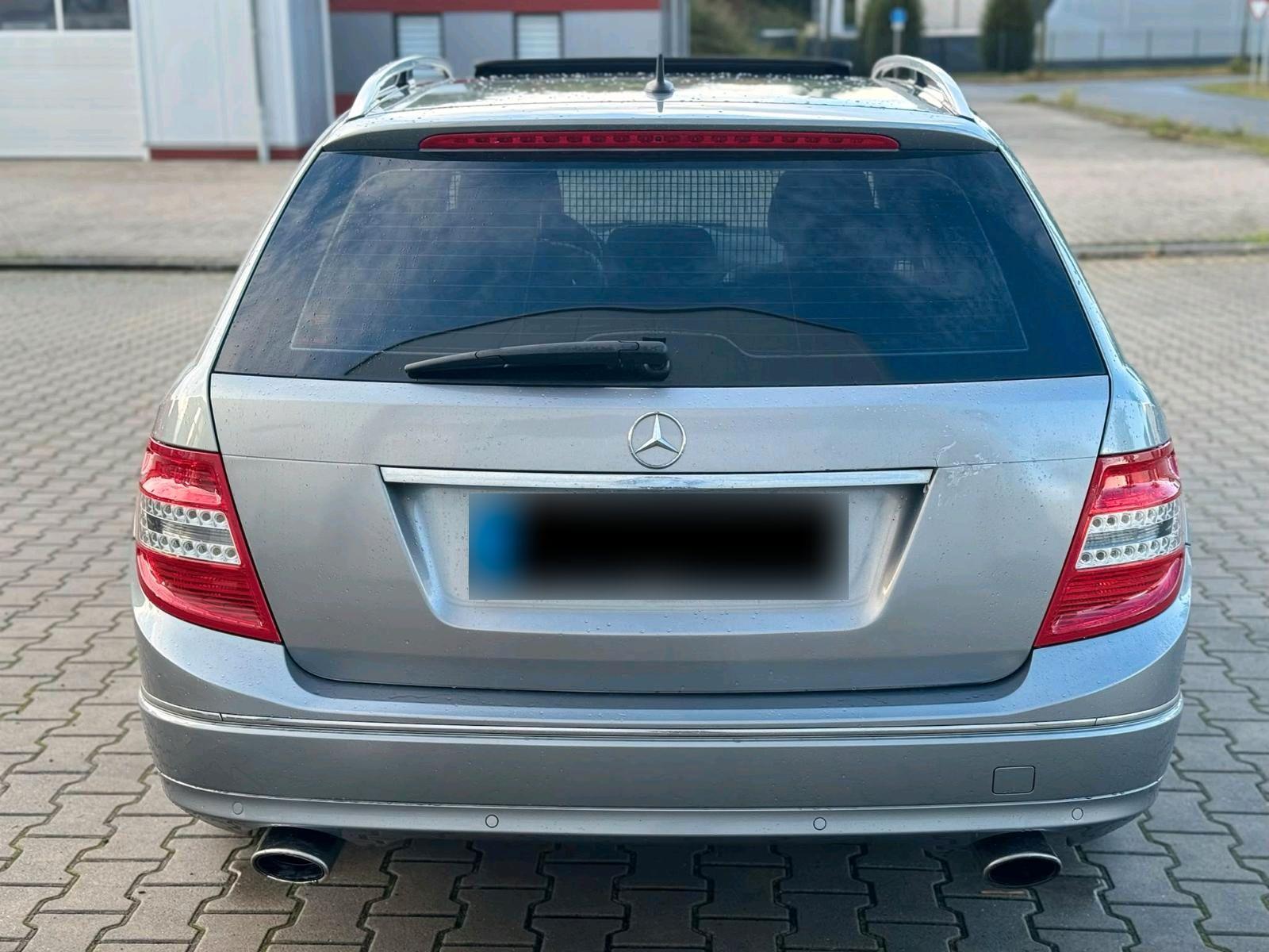 Mercedes-Benz 320 2008 — photo 5