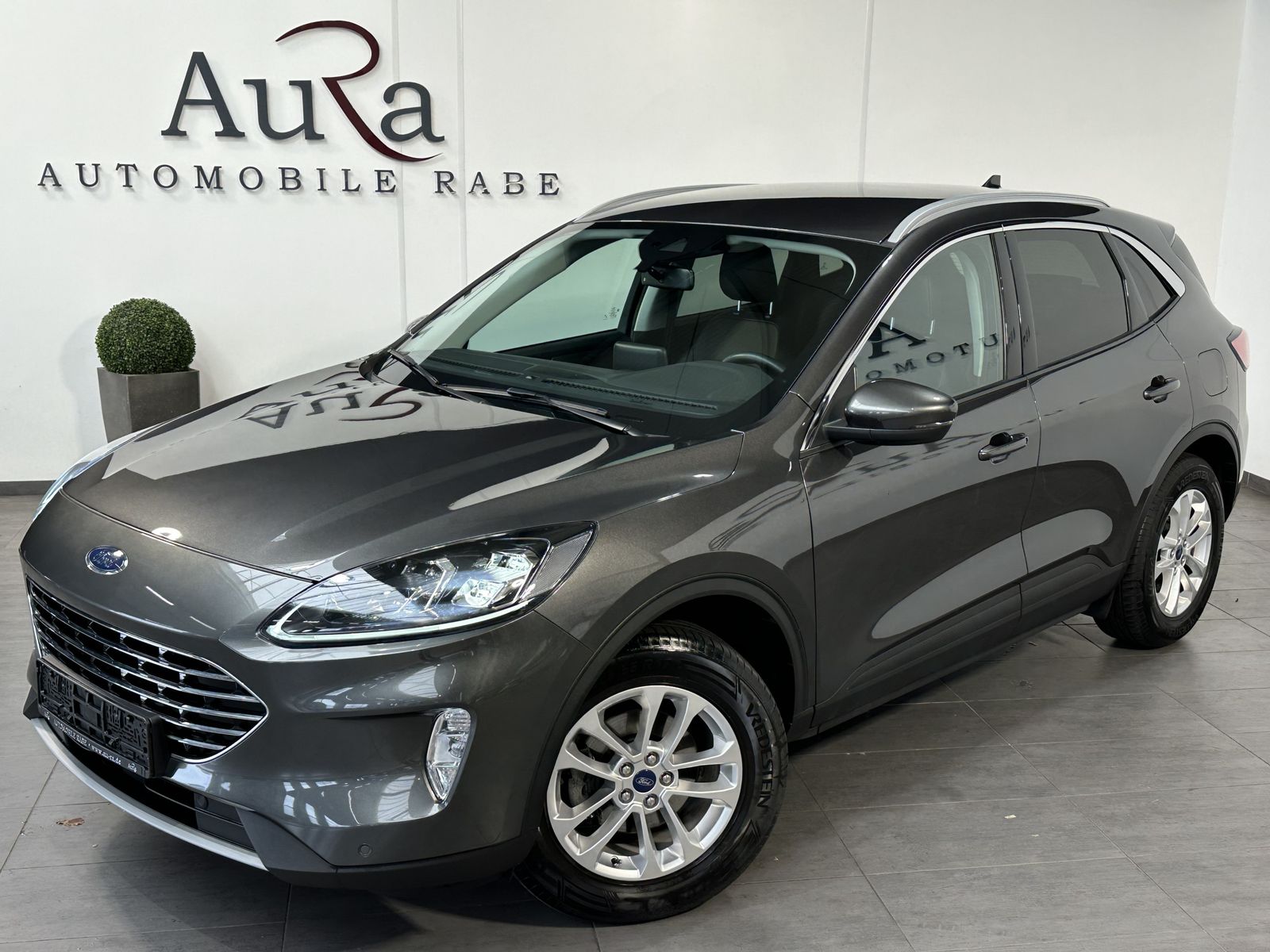 Fahrzeugabbildung Ford Kuga 2.0 EB 4x4 Titanium X NAV+LED+AHK+B&O+KAM