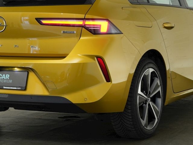 Astra L LIM EDITION PHEV AT+RÜCKFAHRKAMERA+KEYLE