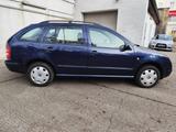 Skoda Fabia Combi Comfort Klima 1.4 - Skoda Fabia mit Benzin-Antrieb: Blau, Kombi, 1.4