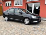 Skoda Rapid/Spaceback Active*2.Hd*TÜV10/26* - Skoda Rapid: Limousine