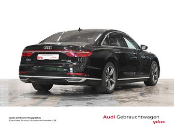 Audi A8 - 4