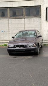 BMW E39 520i TÜV Neu! - BMW 520 aus 1998: 520i