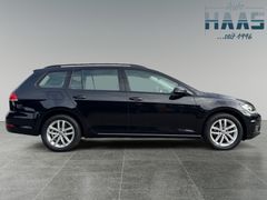 Fahrzeugabbildung Volkswagen Golf VII Variant Comfortline Navi Sitzh. AHK