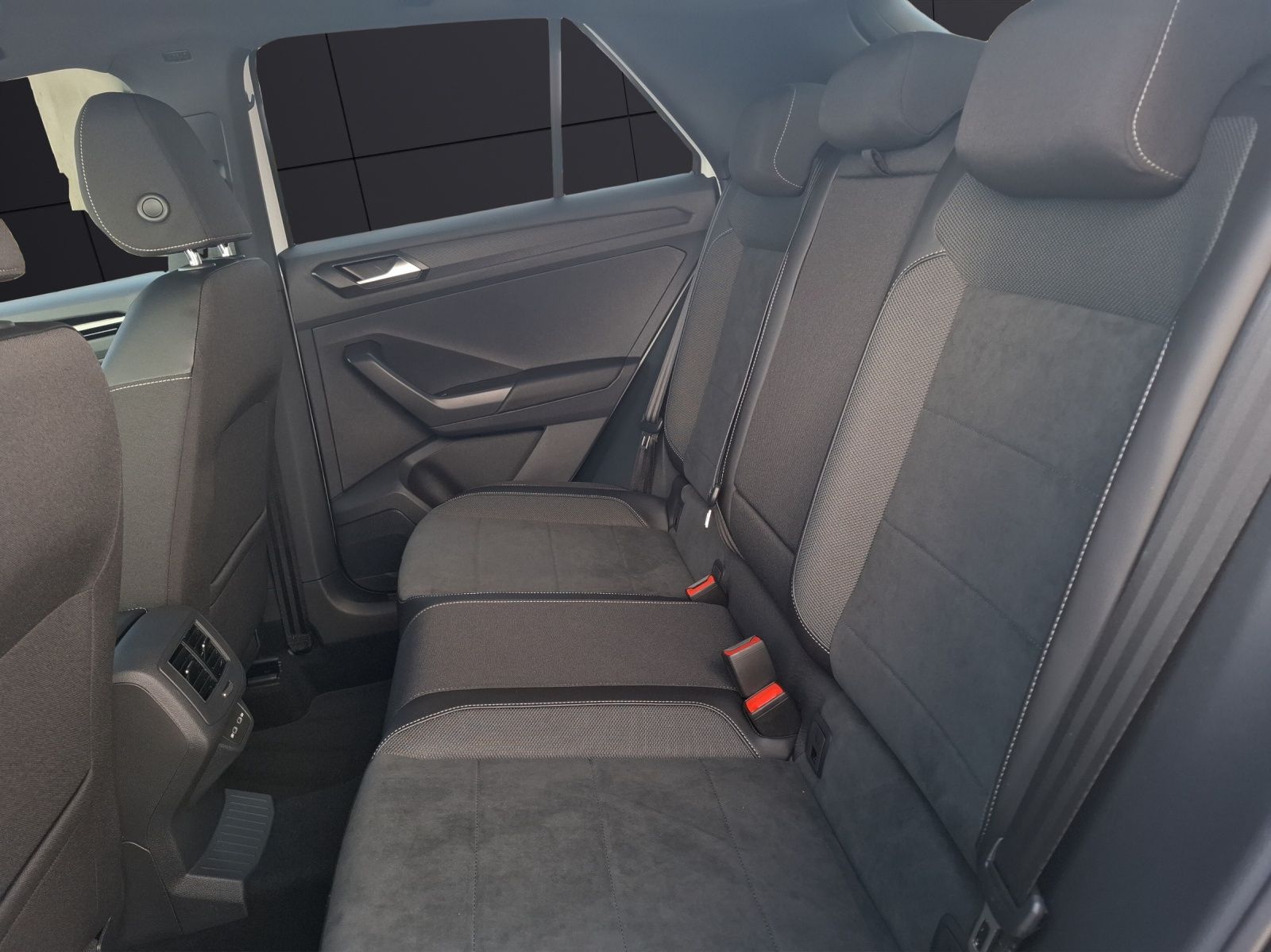 Fahrzeugabbildung Volkswagen T-Roc Style 4Motion AHZV, IQ.LIGHT