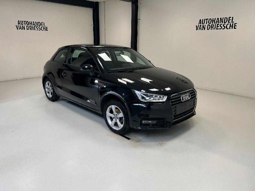 Audi A1 S-TRONIC