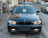 BMW 118 1 Limousine 118i - BMW 118 aus 2011: 118i