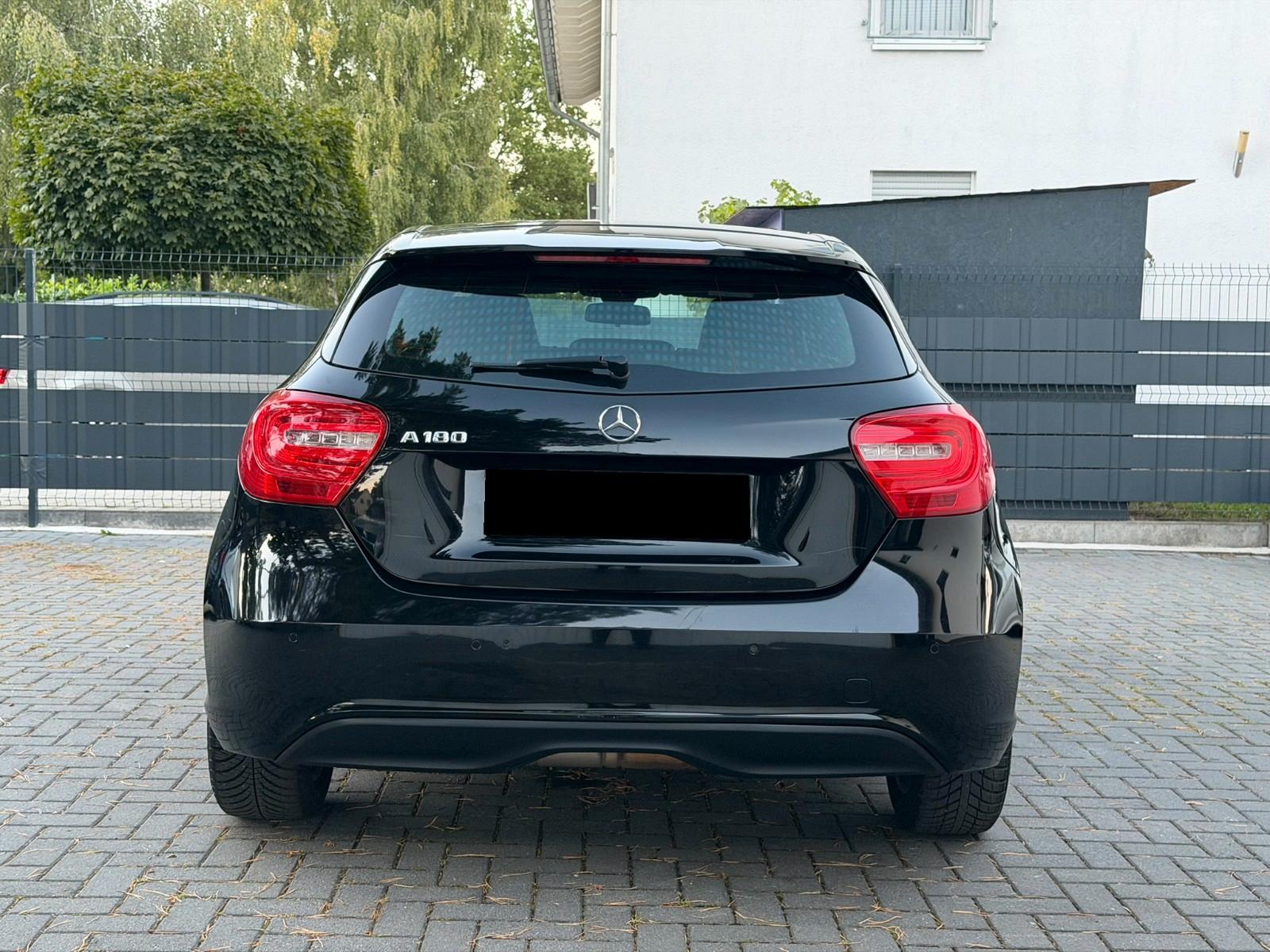 Mercedes-Benz A 180 Style Automatik Xenon Leder BlueEfficiency