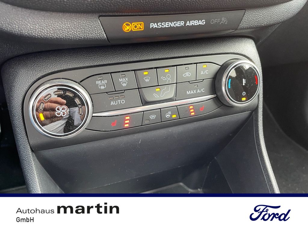 Fahrzeugabbildung Ford Fiesta 1.0 EcoBoost ST-Line SHZ ACC FACEL. LED