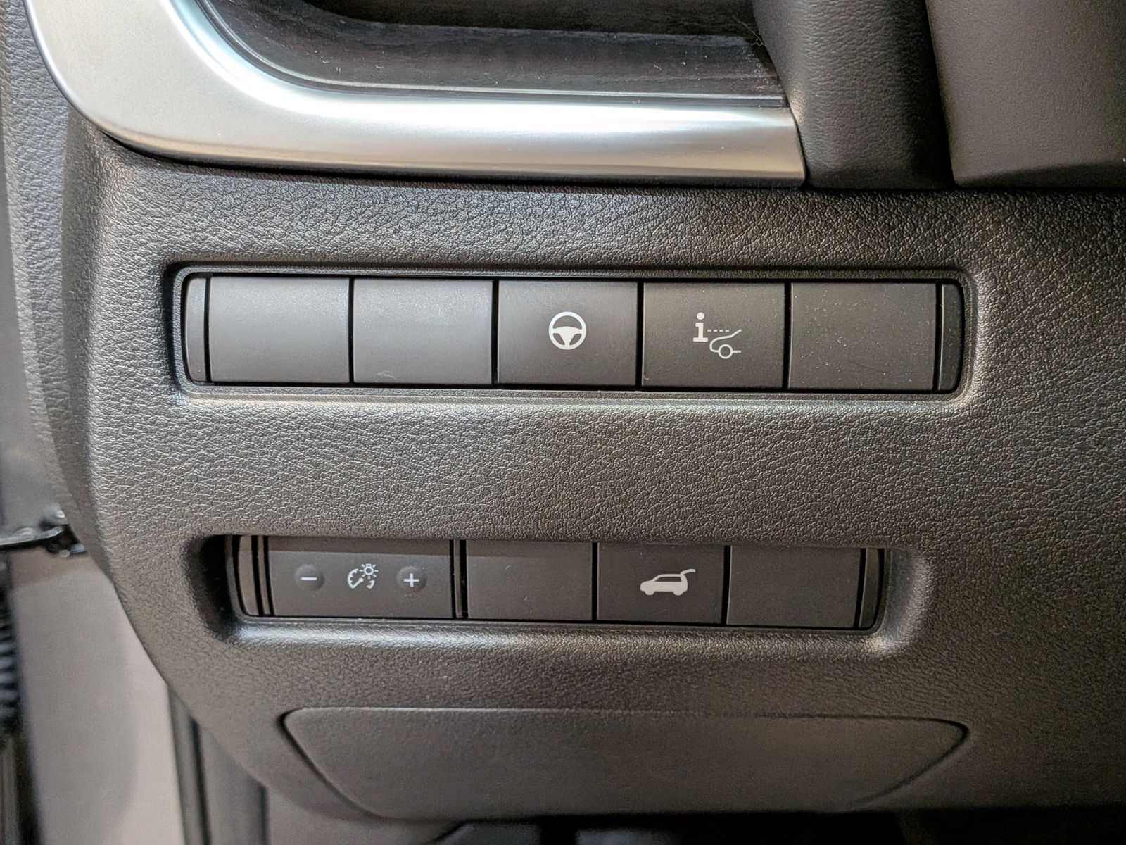 Fahrzeugabbildung Nissan X-Trail 1.5 e-Power e-4 Tekna Bose HUD LED+ 20"