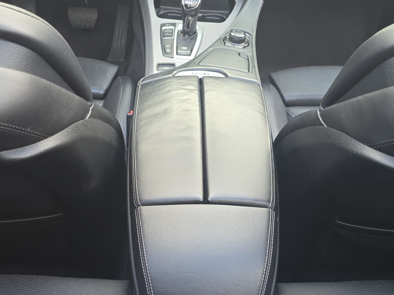 Fahrzeugabbildung BMW 650i Cabrio M-PAKETT,B&O,360,SOFT CLOSE,MASSAGE