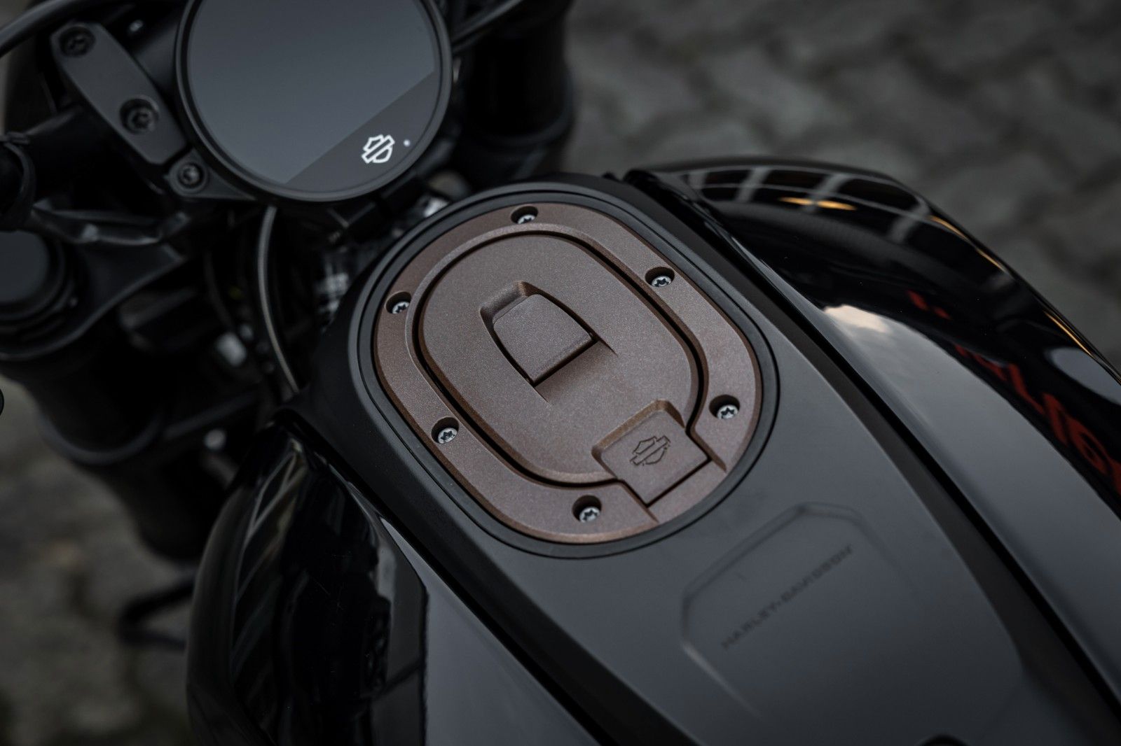 Fahrzeugabbildung Harley-Davidson RH1250S Sportster S - Jekill&Hyde -