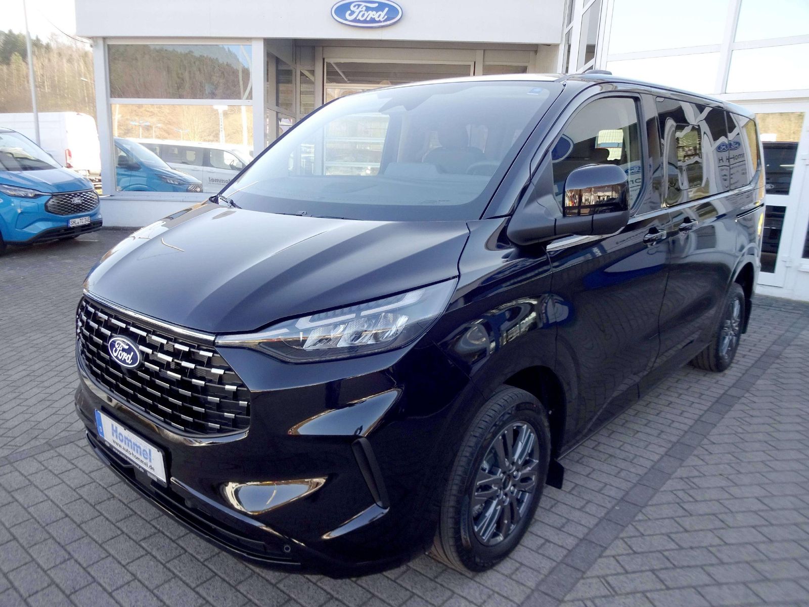 Ford Tourneo Custom 320 L1 Autom. Titanium FWD LED+NA imagem 3
