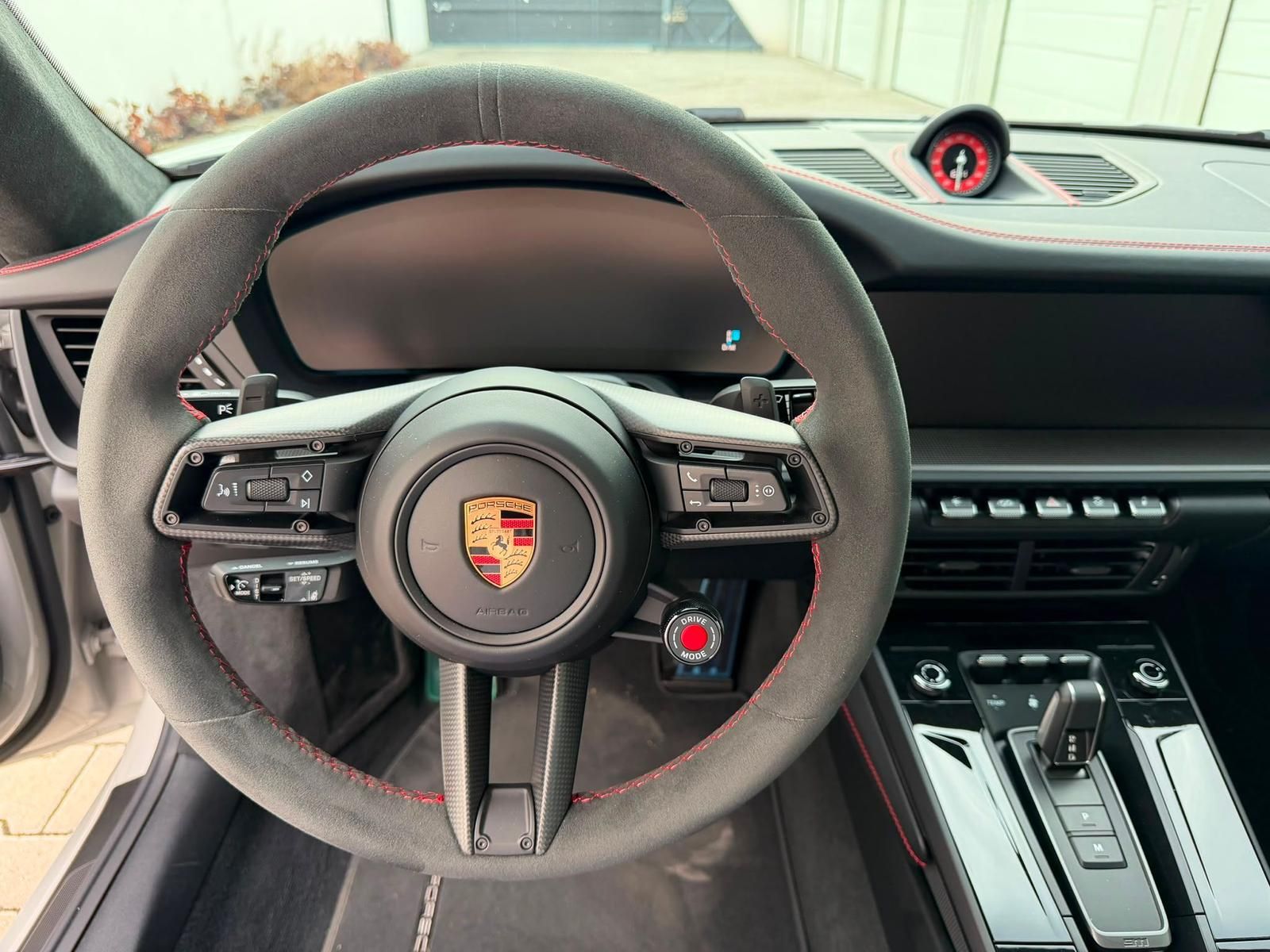 Porsche 991 911 Carrera 4 GTS Lift PASM PDLS+ BOSE Park+ foto 23