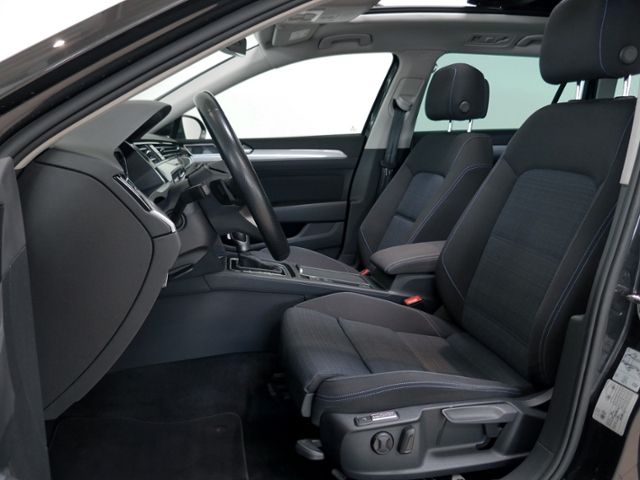 Fahrzeugabbildung Volkswagen Passat Variant GTE 1.4 TSI DSG | LED AHK RFK ACC