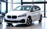 BMW 218i Advantage Gran Tourer (F46)*LED*PDC*AppleCP - BMW 2er Reihe mit Benzin-Antrieb: Kombi, Automatik