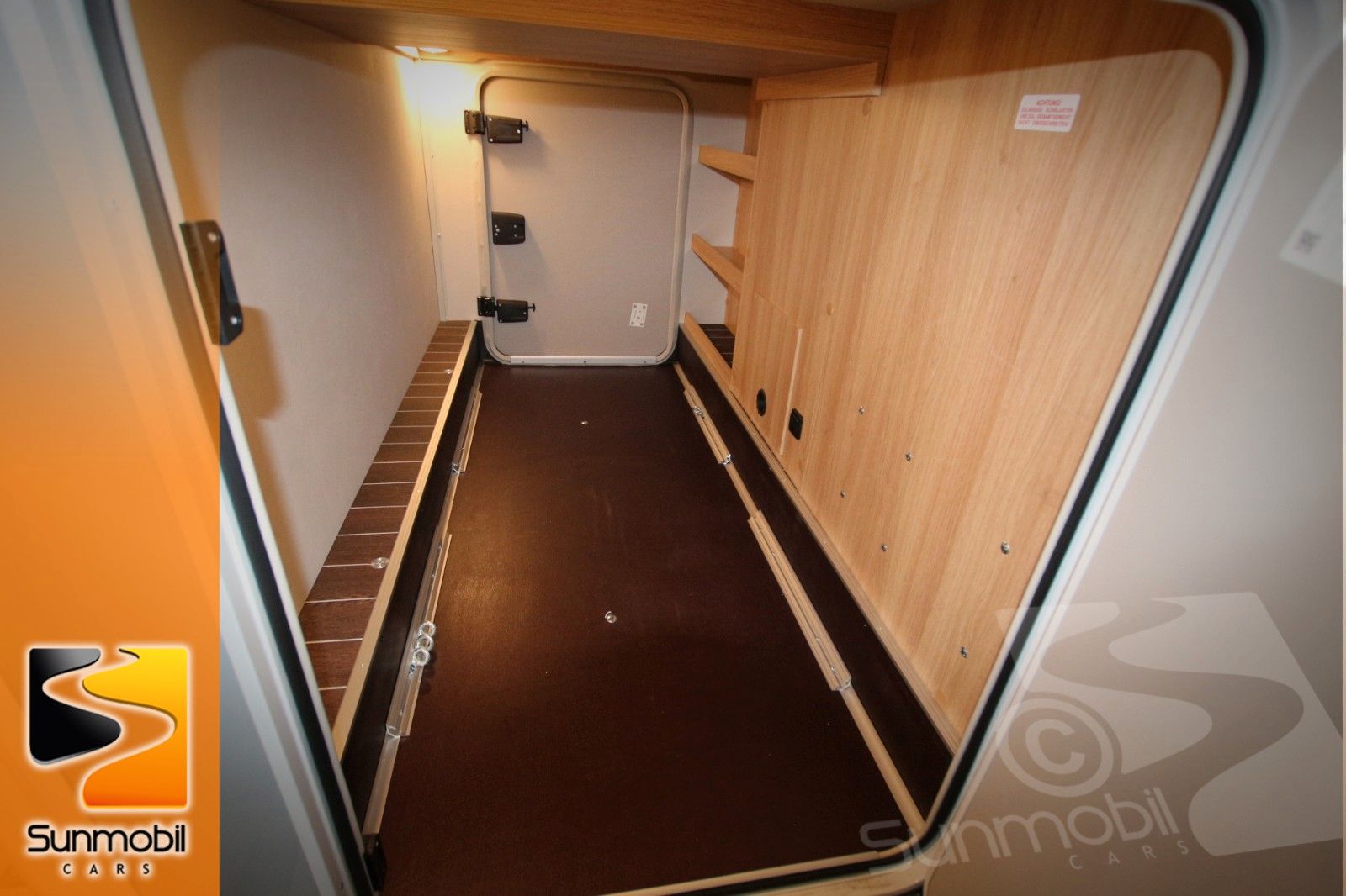 Fahrzeugabbildung Knaus Sky Wave 650 MEG  LED SAT TV LP.108.046,00 €