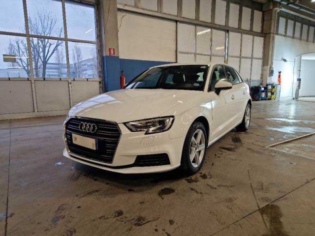 Audi AUDI A3 SPB 1.6 TDI 116 CV S tronic Business