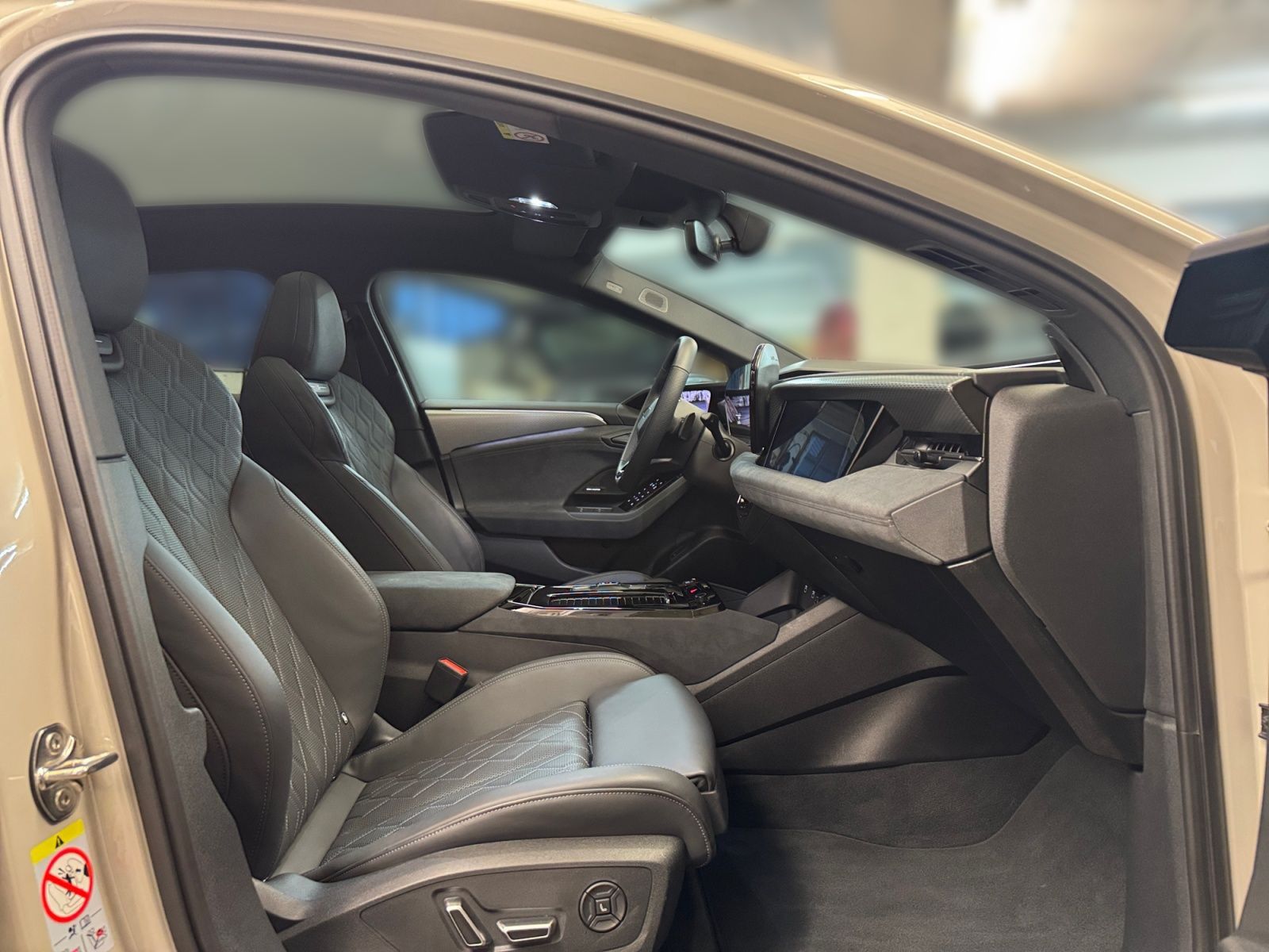 Audi S6 e-tron - Bild 15