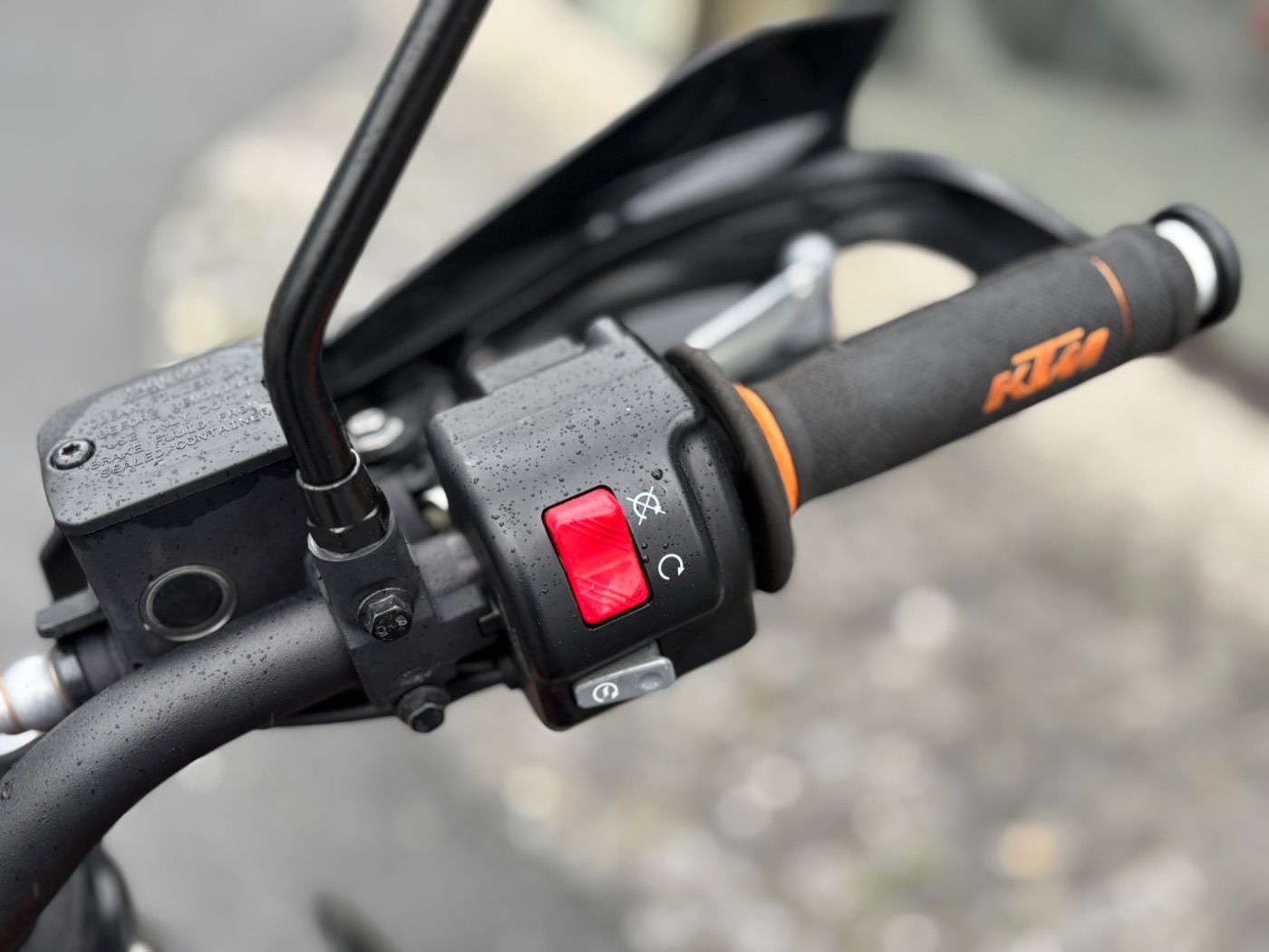 Fahrzeugabbildung KTM 690 SMC-R 2022 A2 Arrow Endschalldämpfer