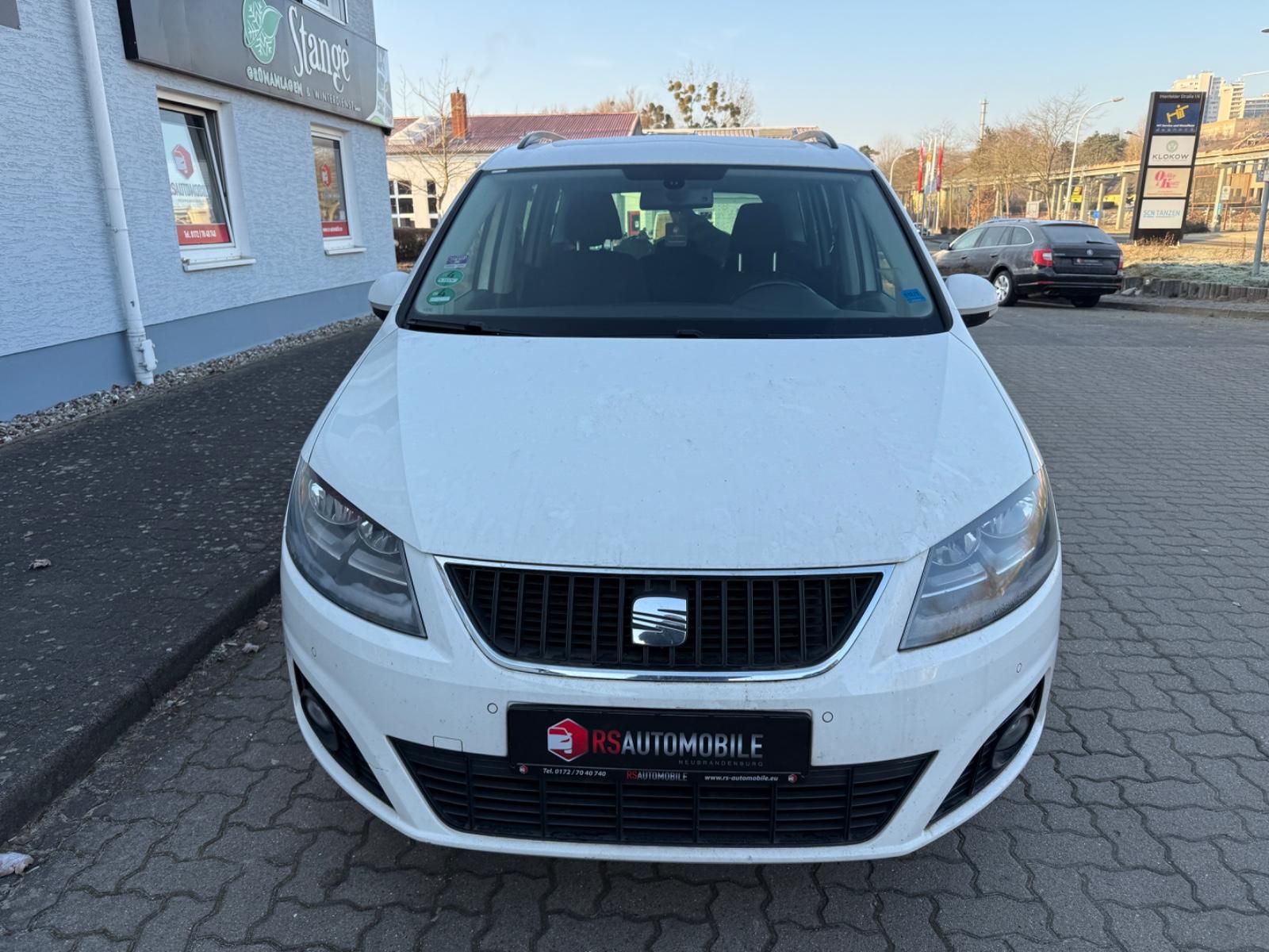 Seat Alhambra Style*AHK*PDC*Navi*7Sitzer