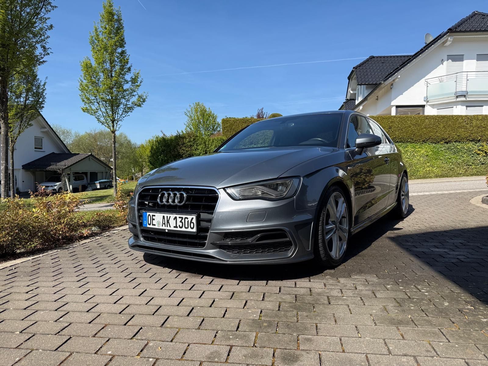 AUDI A3 2.0 TDI S line S line DAB