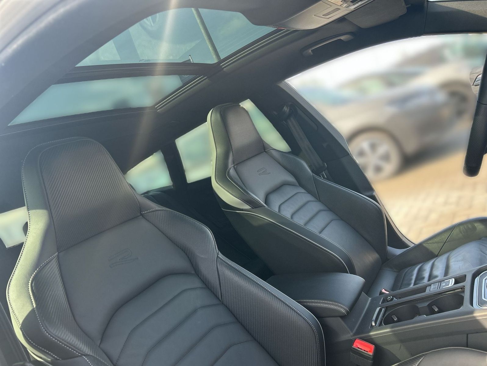 Volkswagen Arteon Shooting Brake 2.0 TDI 4Motion DSG R-Line foto 20