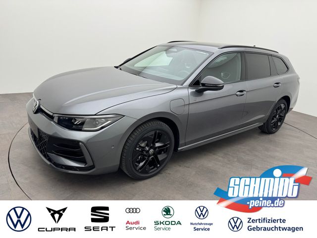 Volkswagen Passat Variant 1.5 eHybrid DSG R-Line BlackAHK