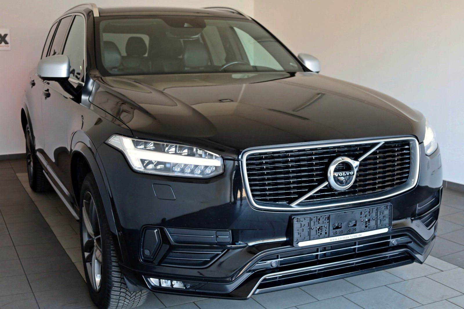 Fahrzeugabbildung Volvo XC90 R Design AWD 7 Sitzer,Leder,Navi,360°,AHK
