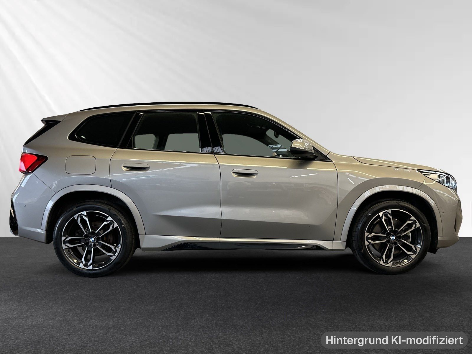 BMW X1 xDrive23i M Sport AHK DA H K 19 LMR foto 2