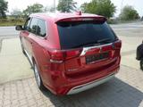 Mitsubishi Outlander Plug-in Hybrid TOP 2.4 MIVEC 4WD - rote Mitsubishi Plug-in Hybrid Outlander