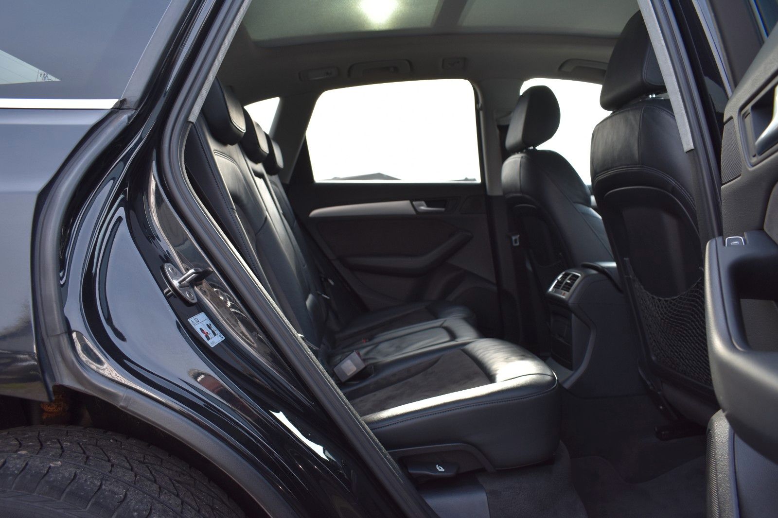 Fahrzeugabbildung Audi Q5 2.0 TDI 130 kW quattro S Line AHK  20*