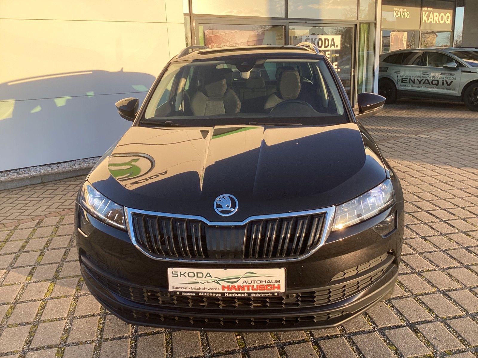 Fahrzeugabbildung SKODA Karoq Clever 2.0 TDI 110 KW DSG 4x4