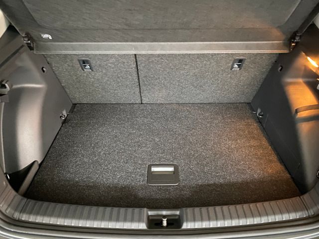 Fabia Tour 1.0 TSI DSG LED+KAMERA+SHZ