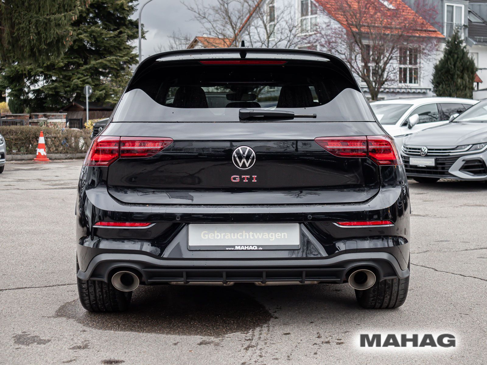 Volkswagen Golf VIII GTI CLUBSPORT 2.0 TSI BlackStyle AKRA foto 8