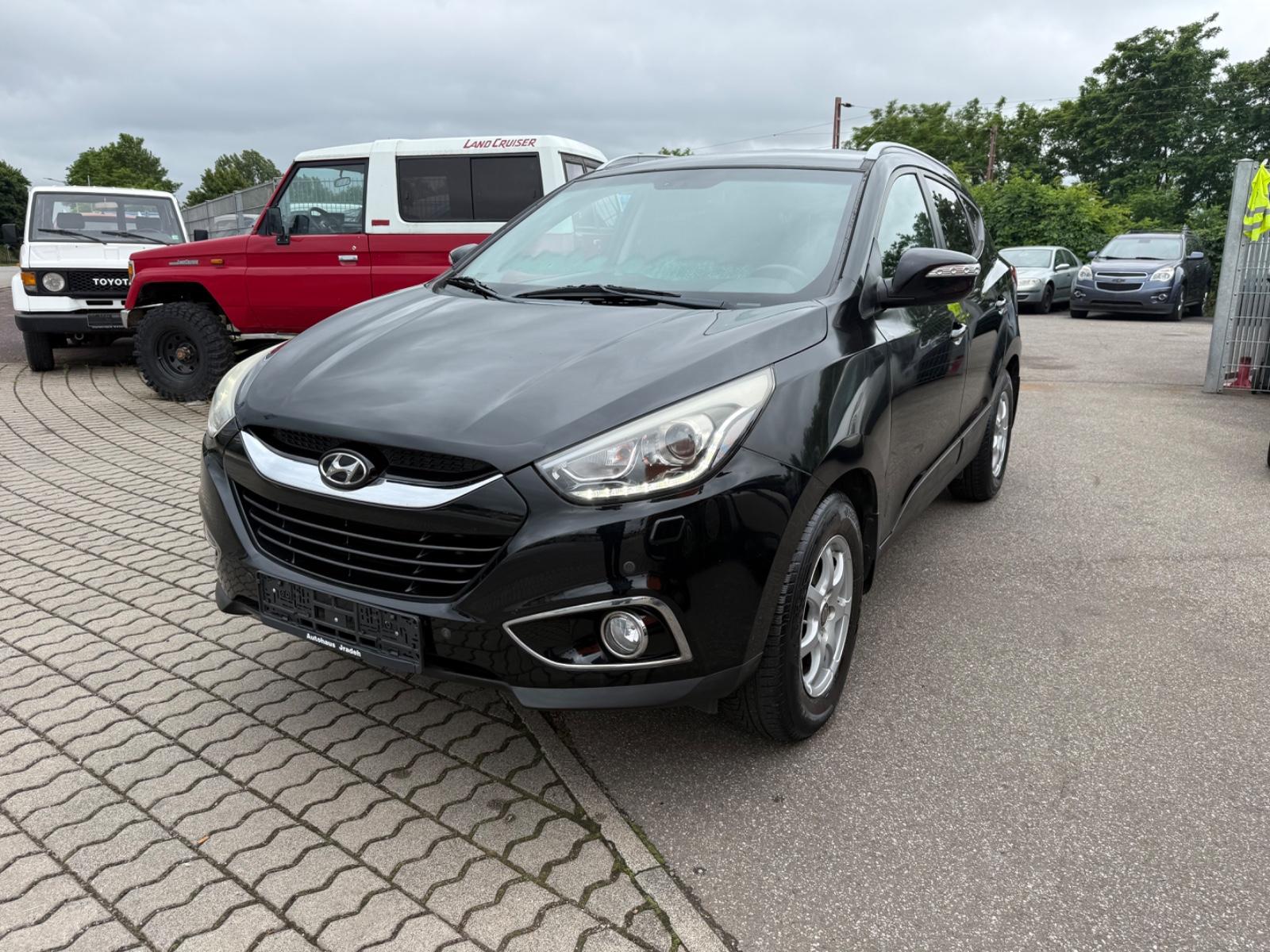 Hyundai ix35 Style AWD 4x4Navi tüv 12-27