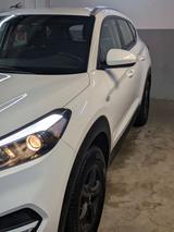 Hyundai TUCSON 1.6 Gdi Navigation  - Hyundai TUCSON von privat