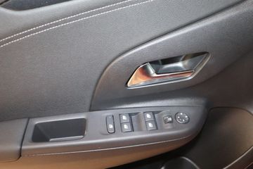 Fotografie 8 des Opel Corsa 1.2 Direct Injection Turbo GS