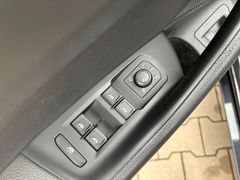 Fahrzeugabbildung Volkswagen Arteon Elegance 2.0 TDI 4MOTION DSG -NAV*ACC*LED