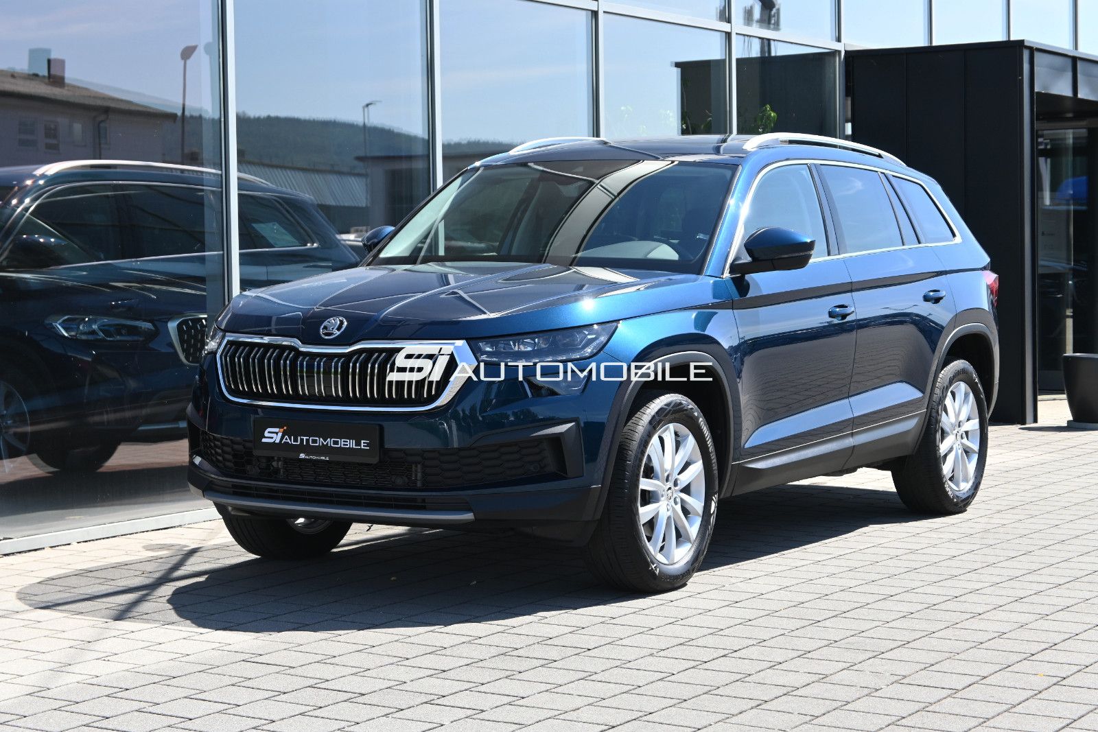 Fahrzeugabbildung SKODA Kodiaq 2.0 TDI DSG STYLE °ACC°AHK°STANDHEIZ°PANO