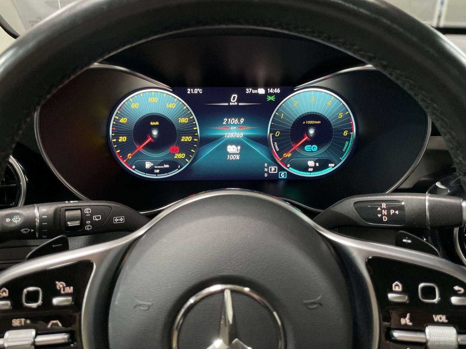 Fahrzeugabbildung Mercedes-Benz GLC 300 de 4M AMG#Pano#Wide#HeadUp#360#Memory