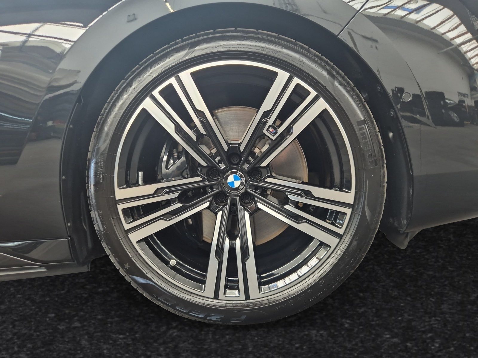 BMW 750 - Bild 5